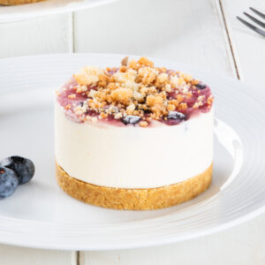 Just-Desserts-Blueberry-Crumble-Cheesecake-2